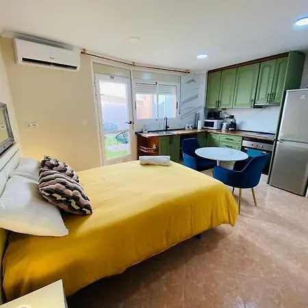 Estudio Con Terraza Privada Apartamento *